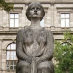 Marmor Statue vorher